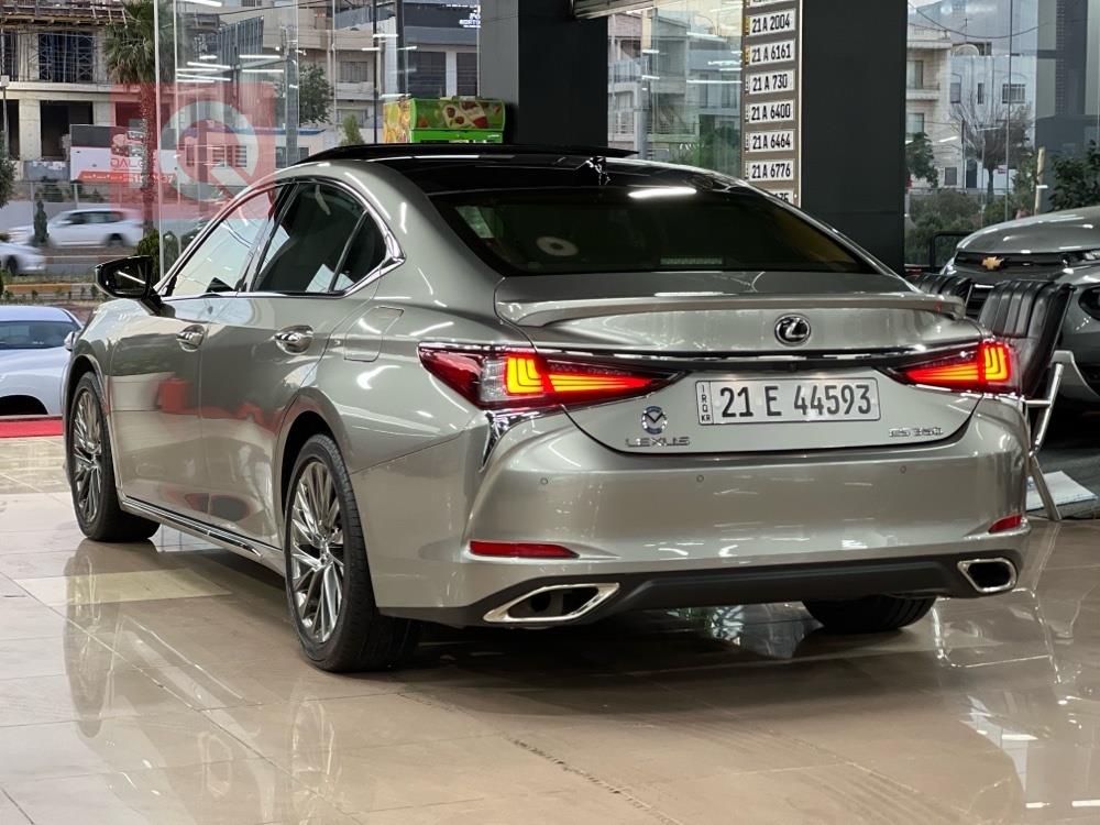 https://cdn.iqcars.ioc930f4ce-6dc6-4672-b967-d34b3b7e38f4_13.jpg